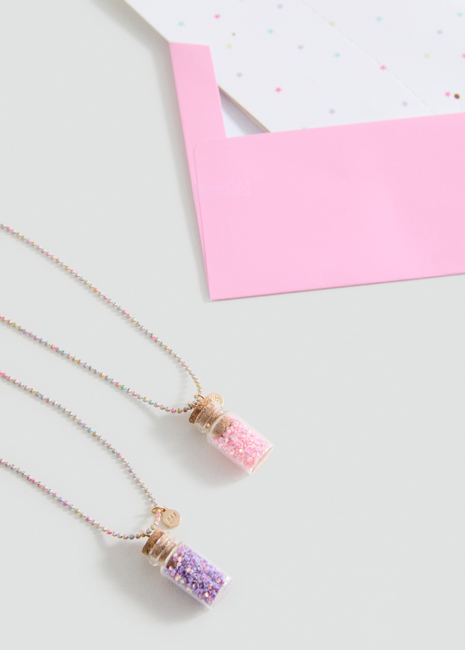 2 pack of necklaces - Medium plane