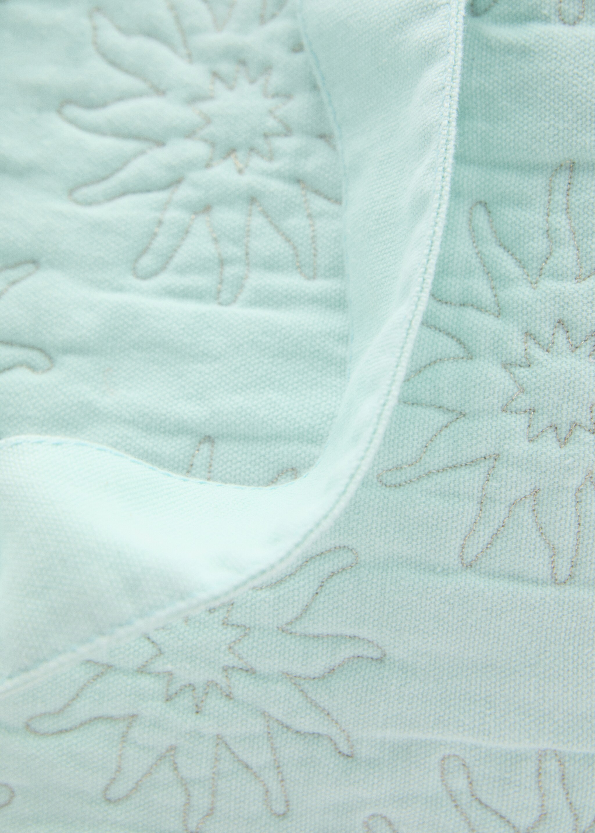 Embroidered tote bag - Details of the article 2