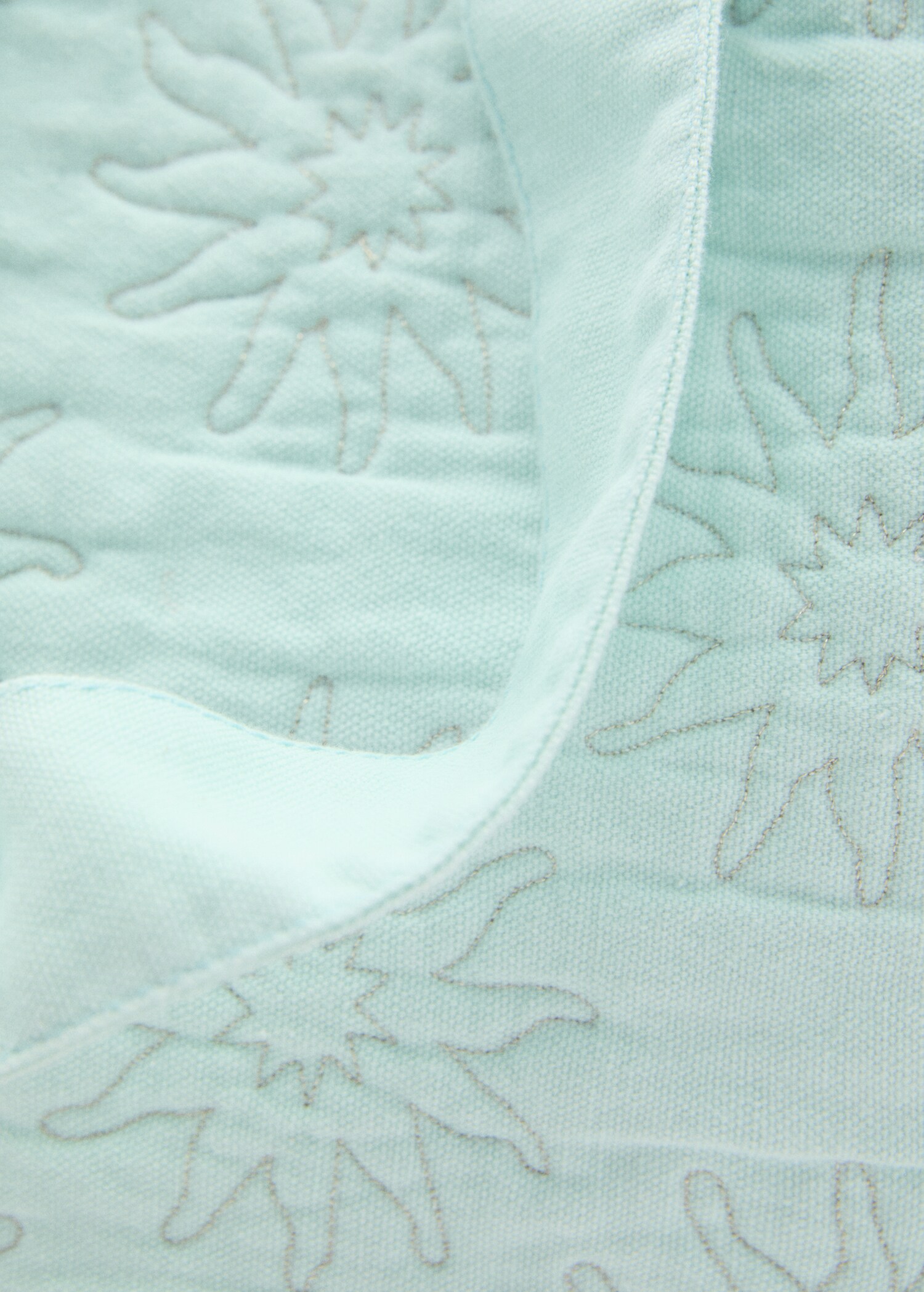 Embroidered tote bag - Details of the article 2