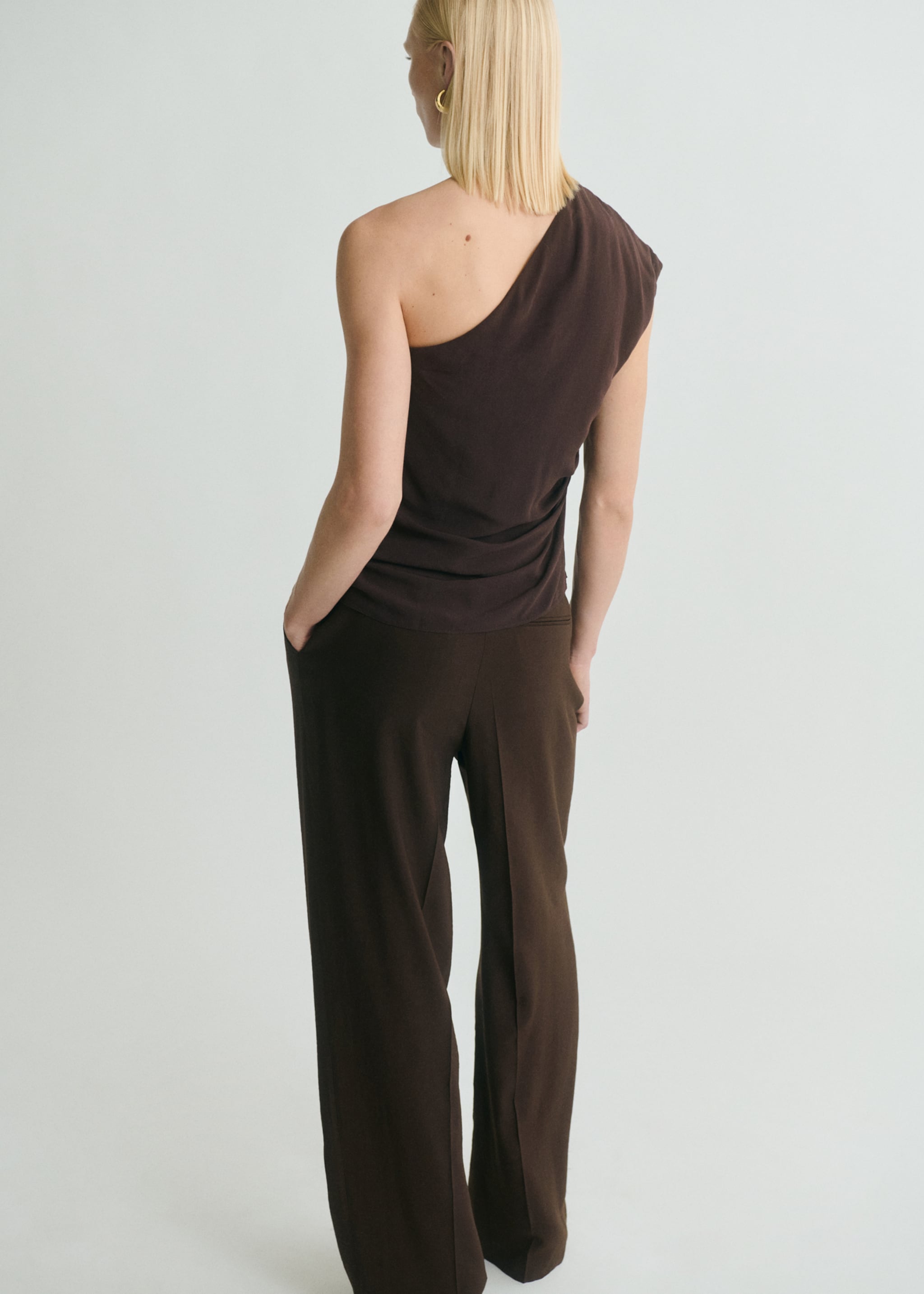 Asymmetrical scarf blouse with fringe detail - Reverse of the article