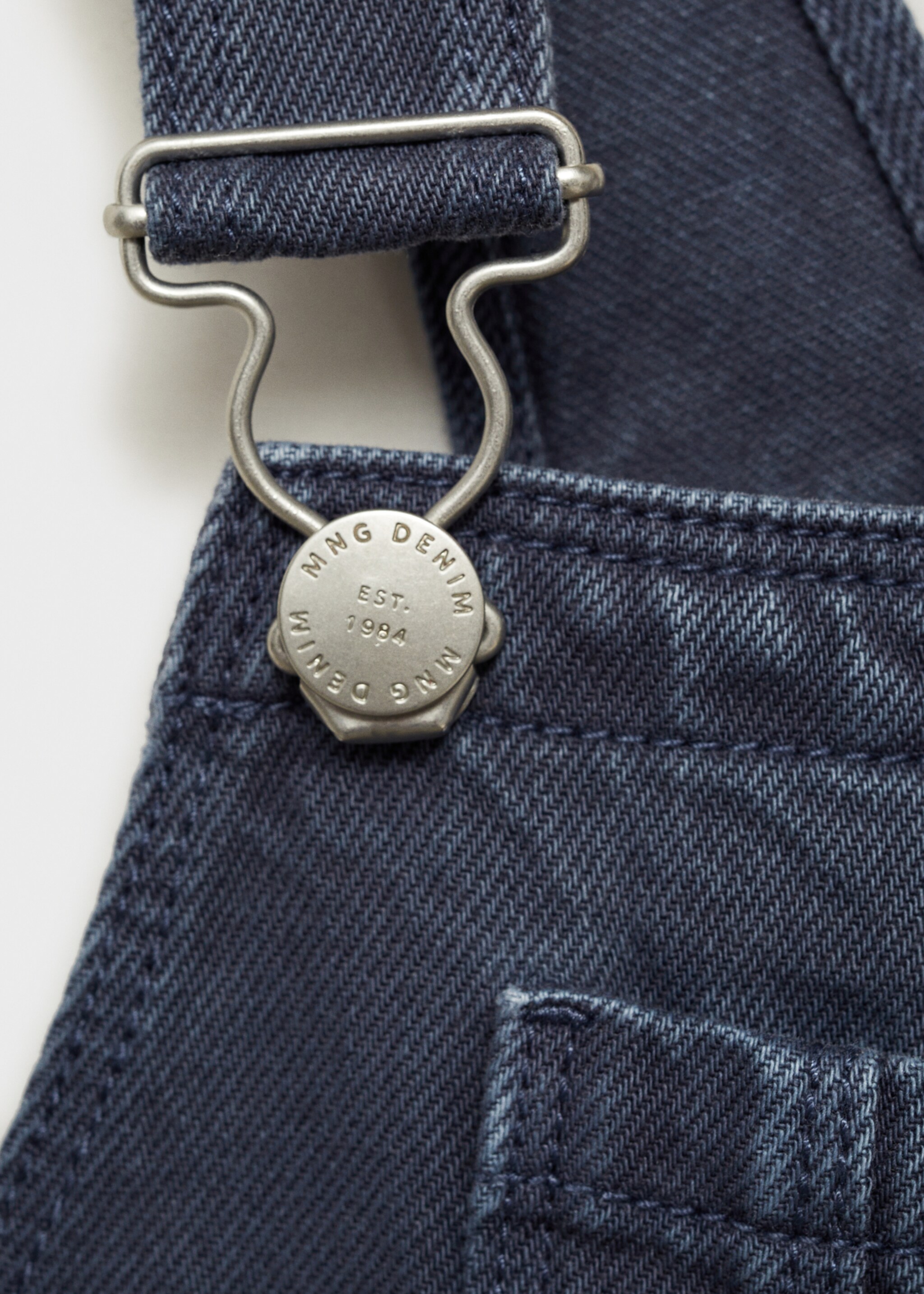Long denim dungarees - Details of the article 8