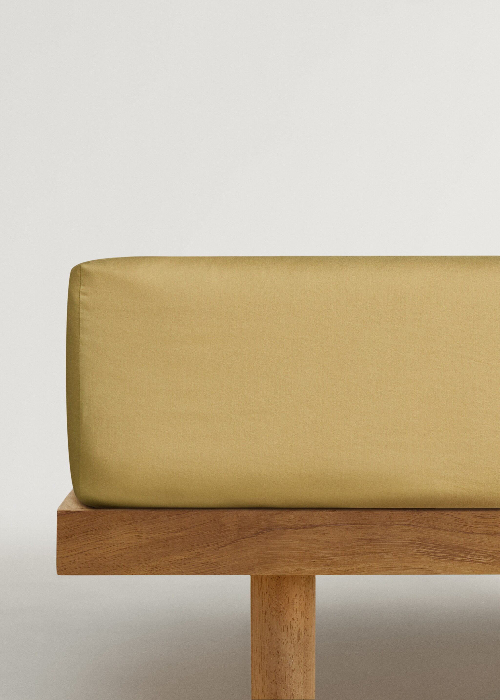 Washed cotton satin fitted sheet for 180 cm bed - Article without model