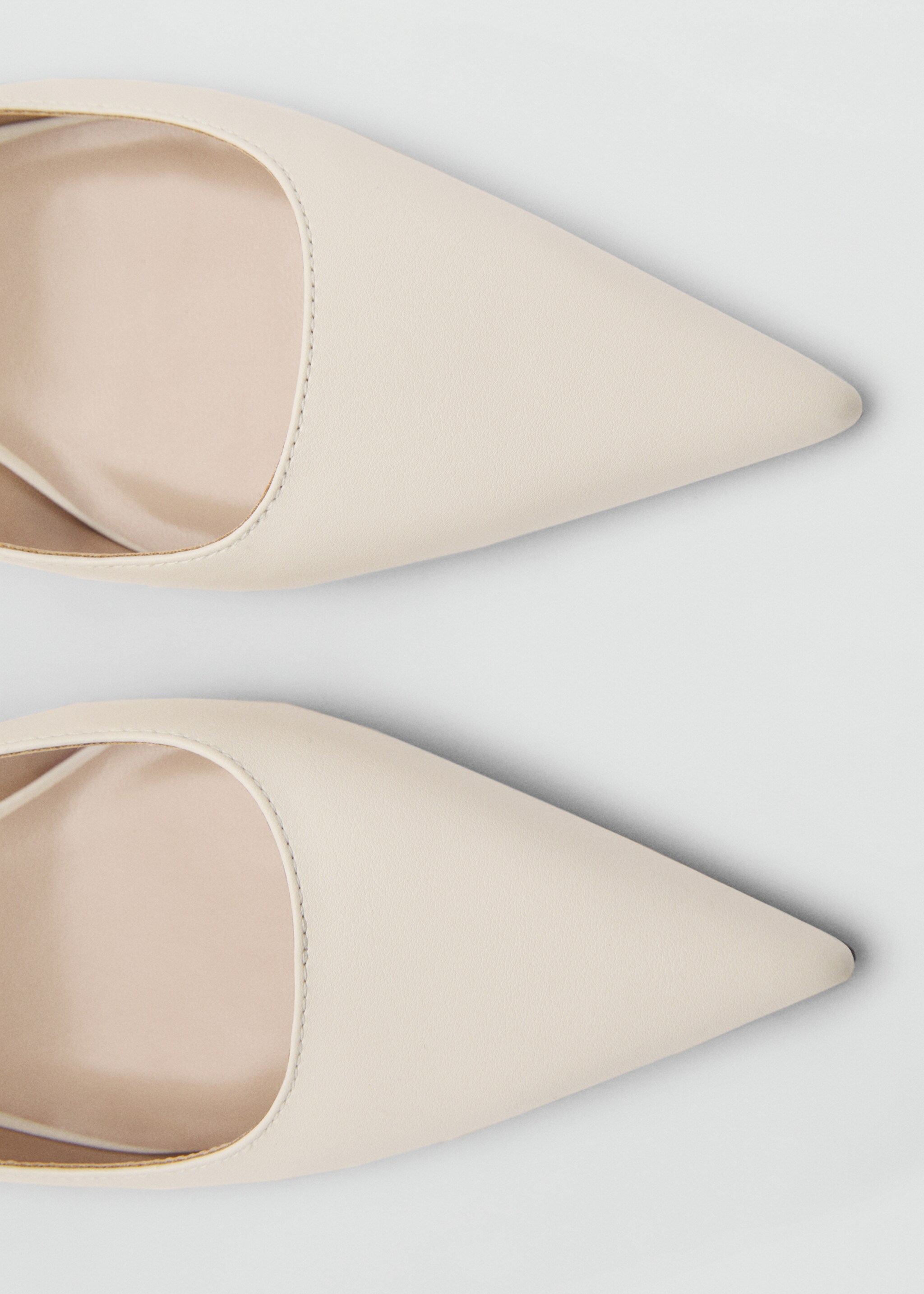 Pointed kitten-heel shoes - Details of the article 2