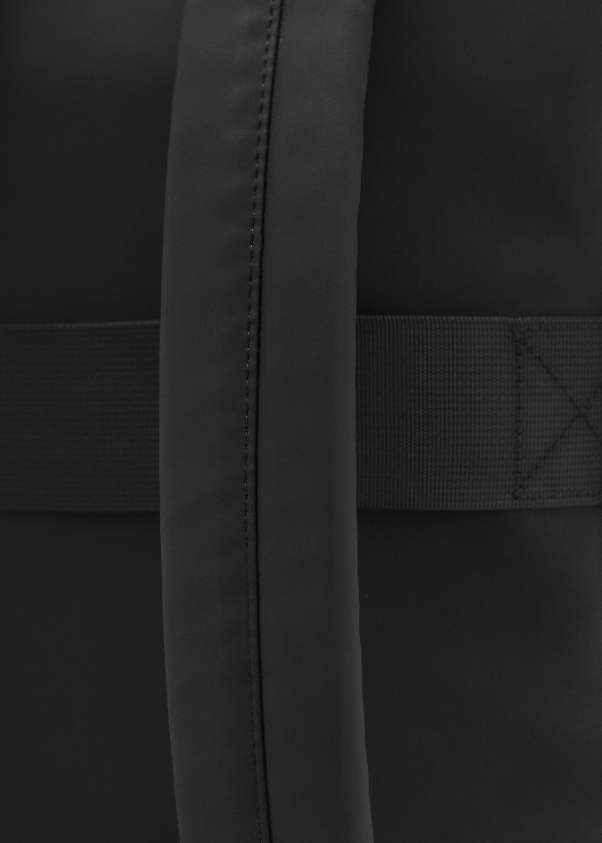 Rubberized backpack with flap closure - Details of the article 3