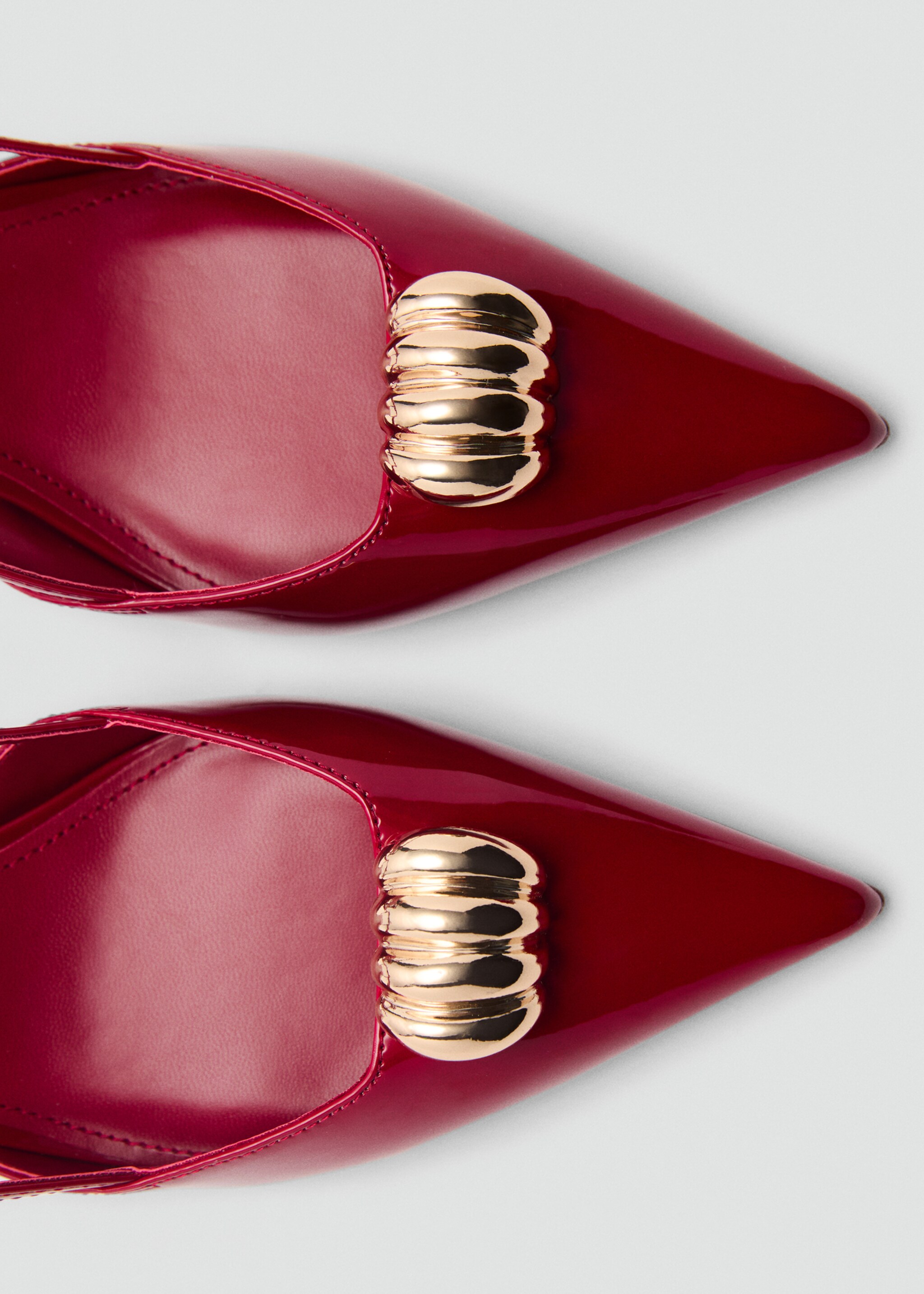 High-heeled shoes with metallic detail - Details of the article 1