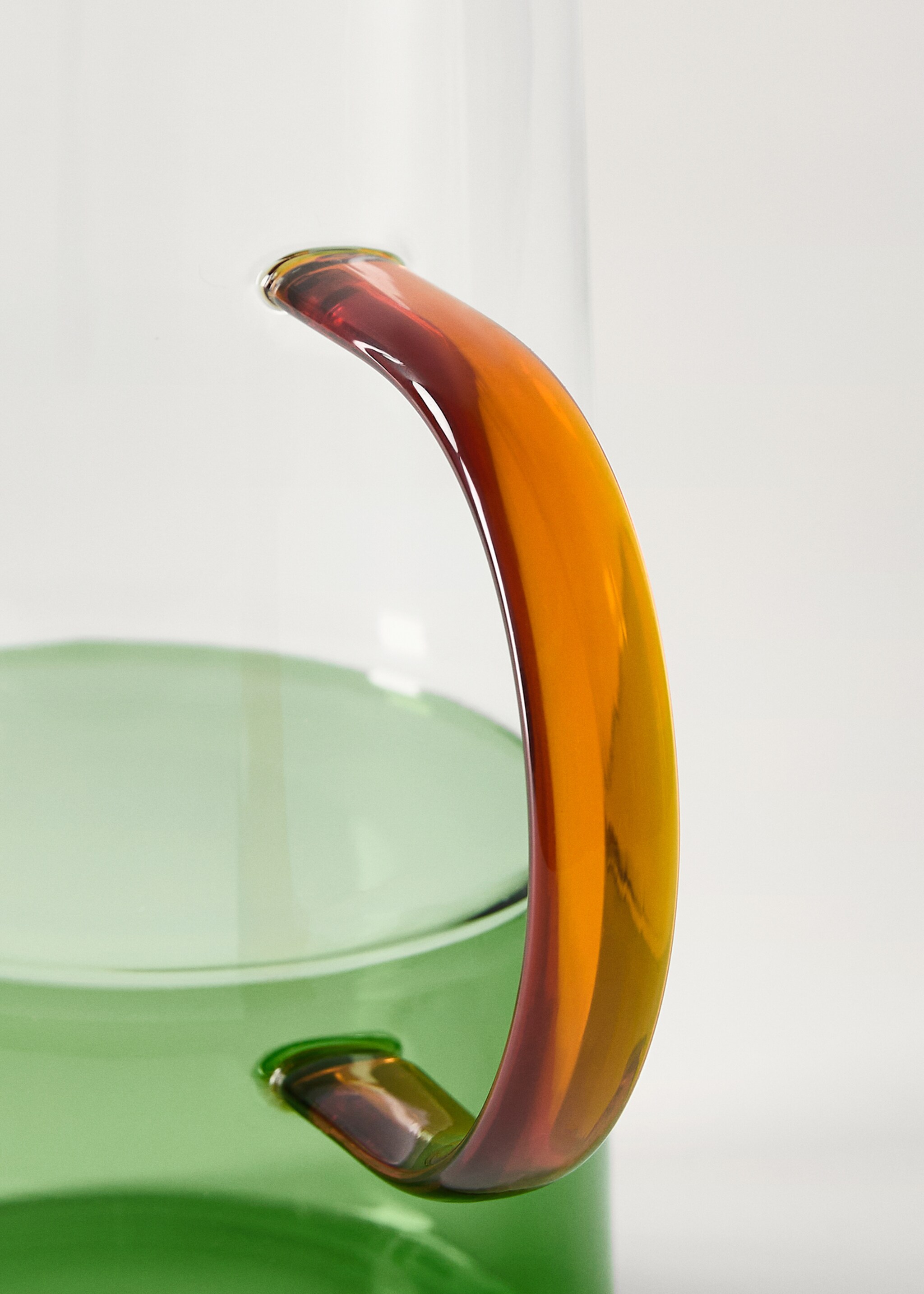 Borosilicate jug with two-tone design - Details of the article 1